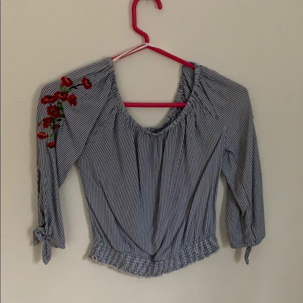 hollister off the shoulder to
